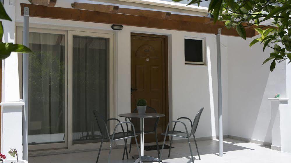 Hotel Rezi Parga Exterior photo